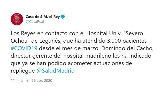 Sus Majestades los Reyes en contacto con el Hospital "Severo Ochoa" de Leganés, uno de los más afectados de toda España por la emergencia sanitaria